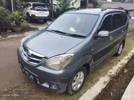 Toyota Avanza 2010 Bensin