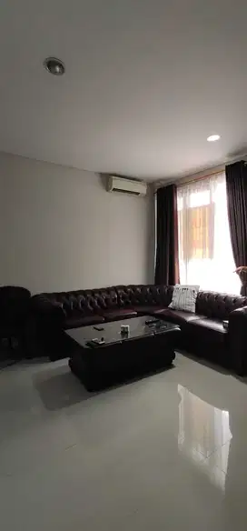 Dijual Rumah Turun Harga di Kawasan Elite Cakung, Jakarta Timur