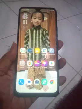 Infinix hot 9 play.. 4/64.. batre uawett boss