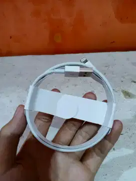 Kabel Lightning iPhone