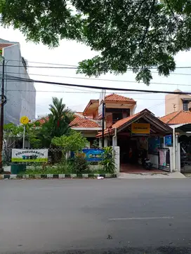 Dijual Rumah Nol Jalan Raya Ketintang Selatan Siap Huni Row Lebar