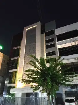Dijual Gedung 5 lantai di sekitar Jl Sutomo Pekanbaru