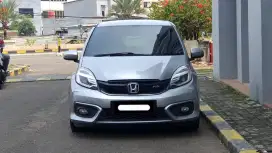 Honda brio rs matic 2016 silver matic cash kredit bisa dibantu