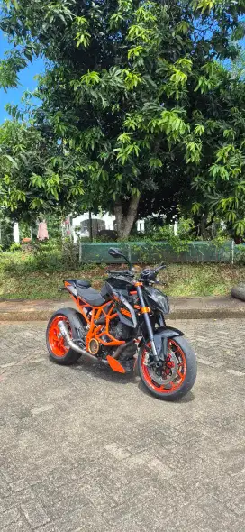 KTM SUPERDUKE 1290 R FP.  Diavel, Z1000 Sugomi, Z900, Z800