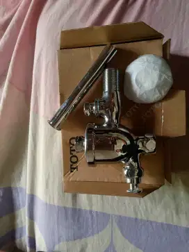 Flush valep urinoir merk TOTO