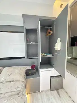 Disewakan rumah 2 lantai 4+1 KTP di long beach Pakuwon city