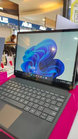 ##  **Advan Evo-X 13 N150 — Laptop Ringkas, Bisa Jadi Tablet!**