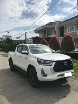 TOYOTA HILUX 2.4 V DC 4x4 2022