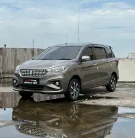 Suzuki Ertiga GX 1.5 AT Tahun 2020 Warna Abu Abu Metalik Pajak 10-2026