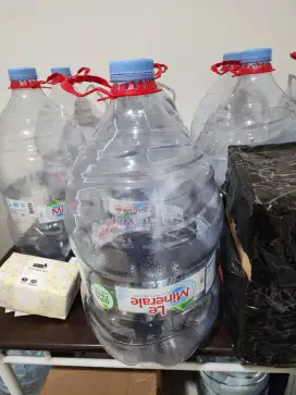Galon Air Kosong Bekas Leminerale 15L Le Minerale Lemineral Le Mineral