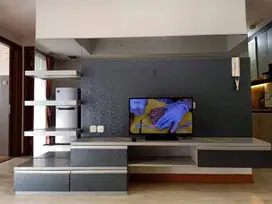 Disewakan tipe 2br apartment royal mediterania garden residence