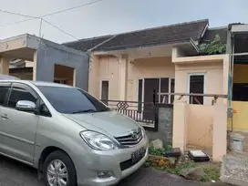 dijual rumah siap huni mahkota cimuning mustikajaya bekasi timur