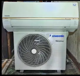 Jual ac Panasonic 1 pk inverter R32 lowat 700 wat k0ndisi 95% ori smua
