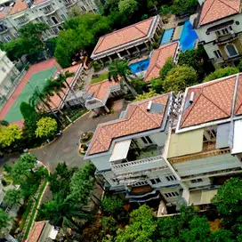 APARTEMEN SPRINGHILL KEMAYORAN 2 LANTAI VIEW GOLF UNIT BARU DP 0%