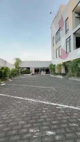 Gedung Raya Rungkut Industri