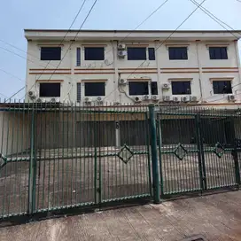 DISEWAKAN RUKO 3 LANTAI GANDENG 5 DAERAH TOMANG JAKPUS