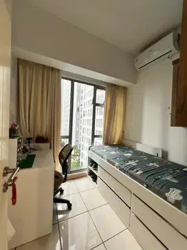 Dijual Apartemen 3BR Tower Bryant – Full Furnish View Pool – lantai 10