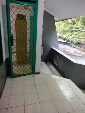 Jual  Rumah 2 lantai , di Klp Puan Raya