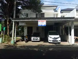Jual rumah 4 KT 237 m2 @Greencourt Harga bawah MARKET !