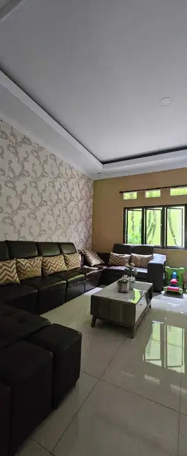 Dijual cepat rumah mewah jakarta timur villa cibubur indah Semi furnis