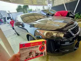 Perjalanan Mulus mobil bebas GRUDUK2 dg BALANCE Peredam Shock, METRO