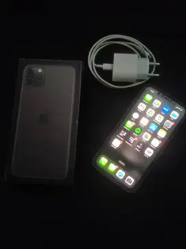 IPHONE 11 PRO MAX 256GB FULLSET ISTIMEWA KAMERA JERNIH