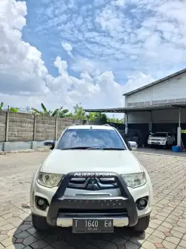 Pajero 2015 GLS diesel manual. Km 115rb