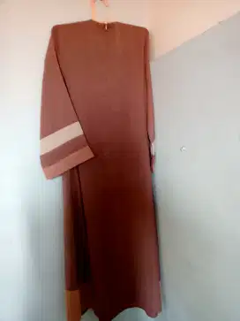 Gamis muslim model tangan terompet