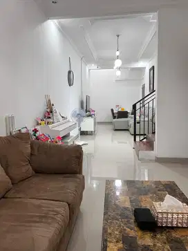 Dijual rumah siap huni Duren Sawit Jakarta timur