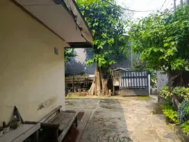 Rumah Tinggal Pinggir Jalan Raya Di Cipinang S8608