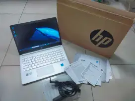Dijual laptop Hp 14s-intel I3 gen 12 Ram 8GB SSD 512GB Mulus kayakBARU