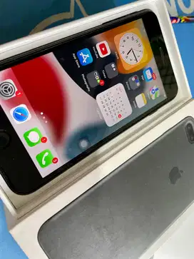 iPhone 7 Plus + Black 32GB Inter