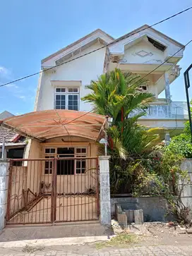 Rumah 2lt Wiguna dekat  UPN ,politeknik pelayaran dan akses pintu Toll