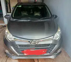 Dijual Mobil Daihatsu Sigra Type R AT tahun 2019