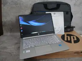 Laptop HP 14s Core i3 SSD 512GB Fullset