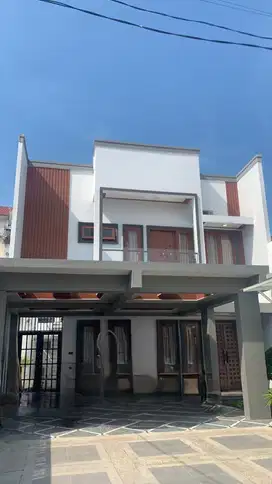 Rumah Open Space Konsep Di Setiabudi 9x17m2 3kt 3km