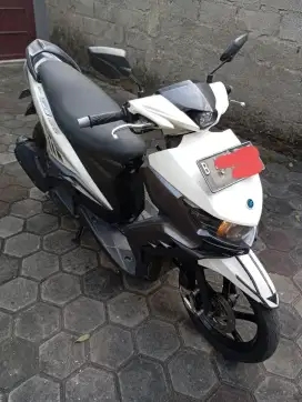Dijual Xeon GT 2014 putih komplit manteppp