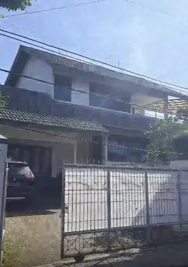 Murah ! Rumah Luas Terawat Dalam Perumahan Elite Area Setrasari