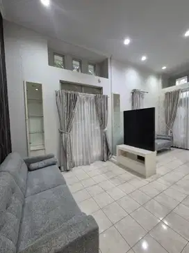 Jual Mantap, Rumah Siap Huni Di Kawasan Kota Baru Parahyangan. Bandung