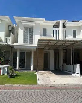 Rumah Long Beach Pakuwon City