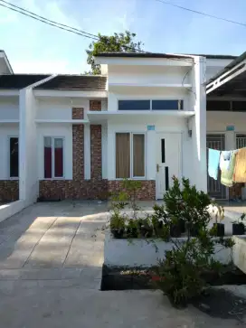 Over kredit rumah cluster