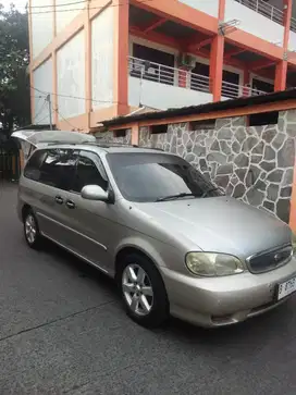 Kia Carnival 2000 Bensin
