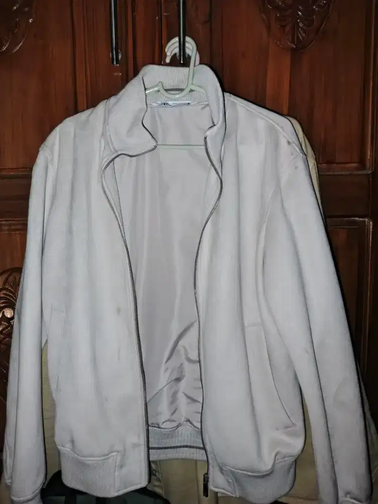 Jaket Zara White cream