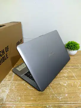 LAPTOP 1 JUTAAN ASUS VIVOBOOK X441M INTEL N4000 RAM 4GB SSD 500GB 14