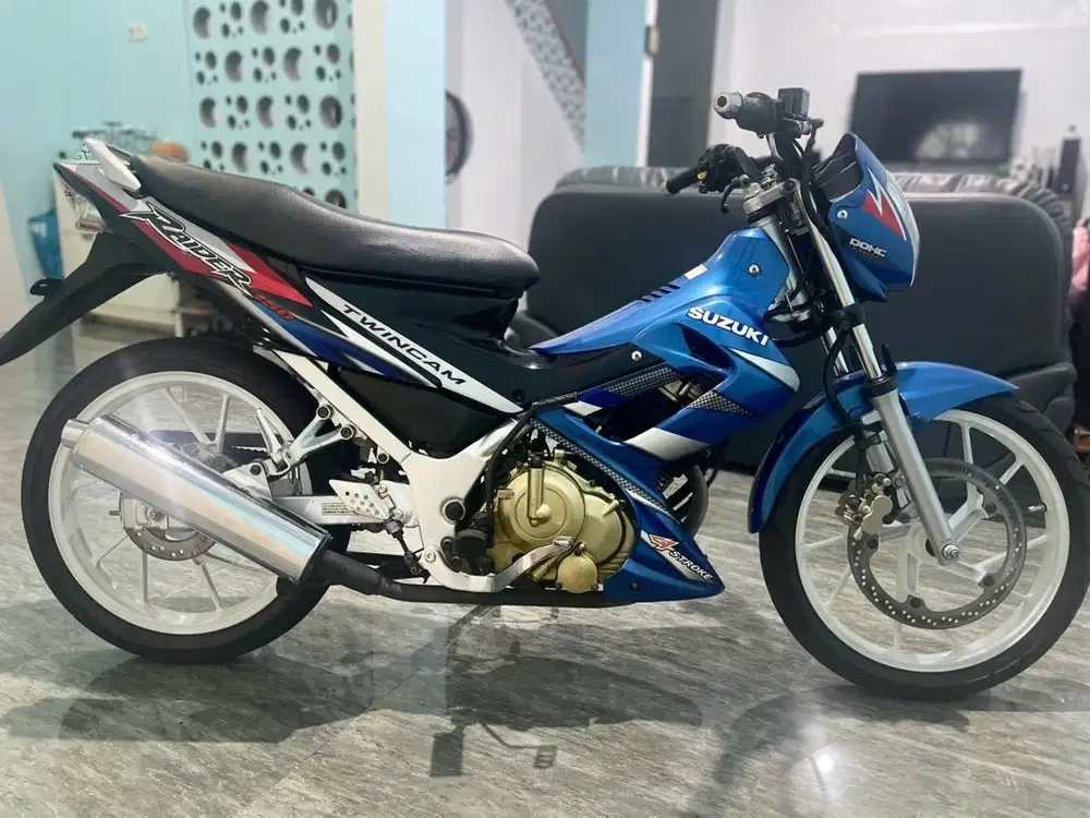 Suzuki satria fu CBU
