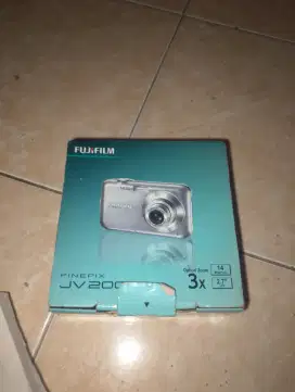 Kamera Yashica dan Fuji film (dapat 2 kamera)