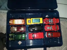 Hot wheel paket isi 9 pcs