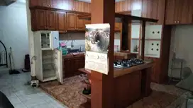 50 jt nego  Disewa Rumah di Pasirkaliki dekat Binus , SMAK 1, Mall IP