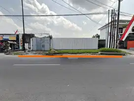 Tanah Pekarangan Luas 512m² Potensial Untuk Usaha di Karanganyar