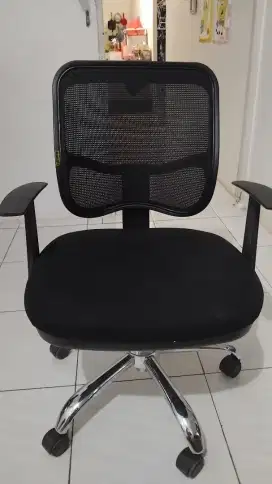 Kursi kantor hydrolic